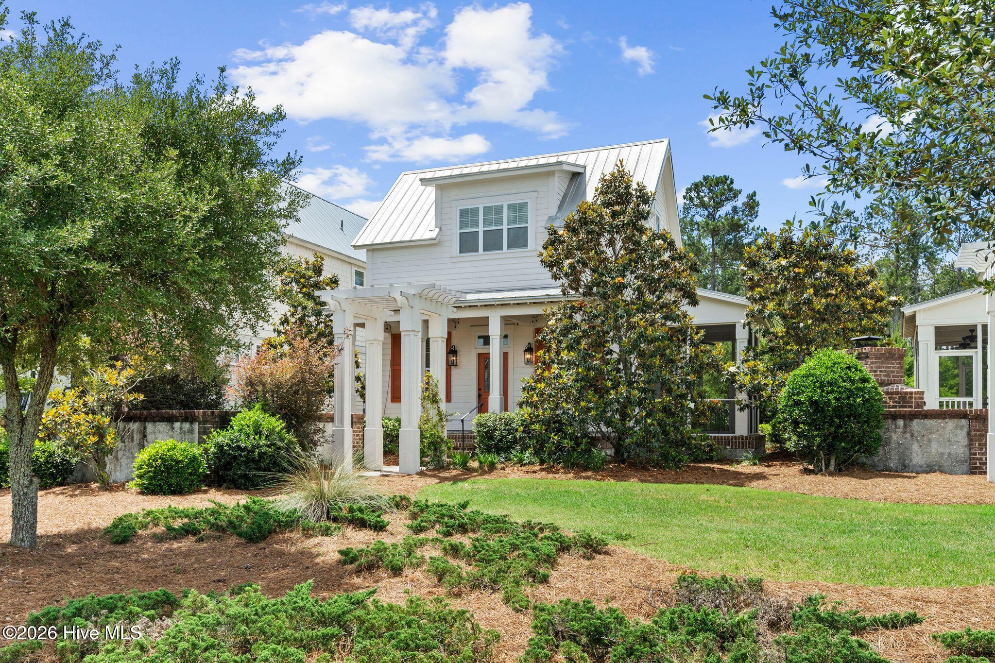 823 Meadowsweet Lane