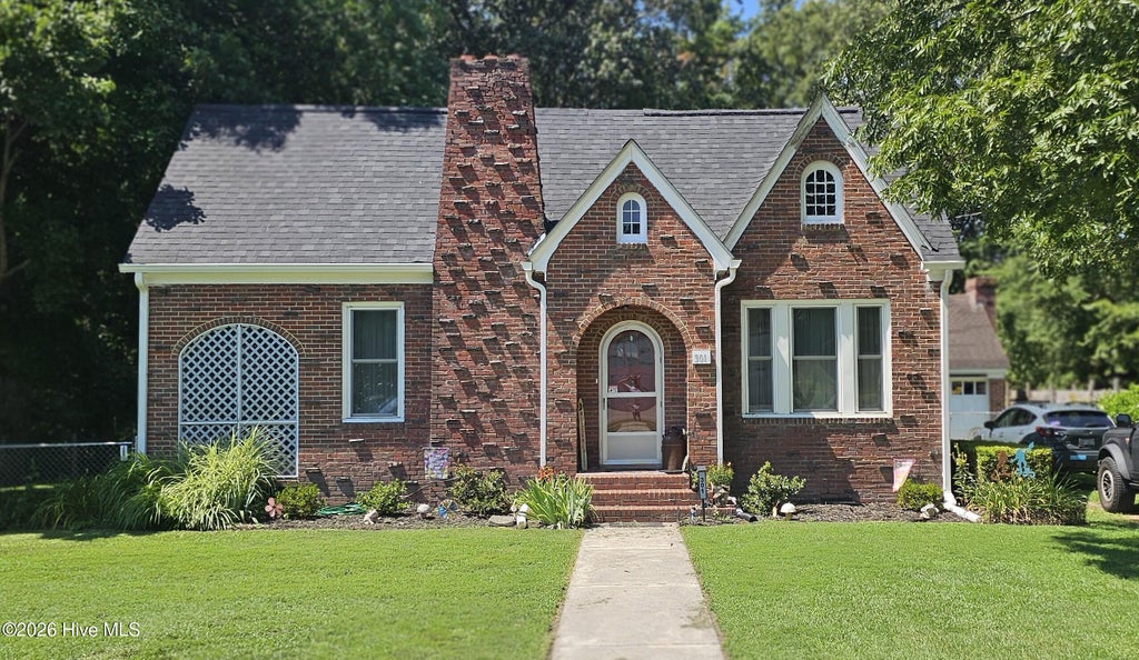 Photo of 301 W Jackson Street, Rich Square, NC 27869 (MLS # 100592647)