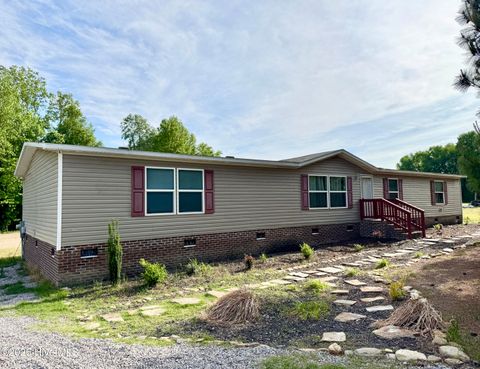 Mobile Home For Sale - 6332 Pine Meadows Road<br/> Elm City, NC 27822