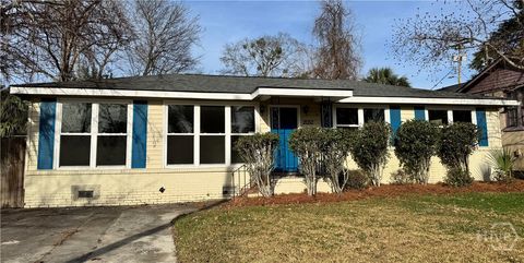 Homes For Sale - 2052 E 42nd Street<br/> Savannah, GA 31404