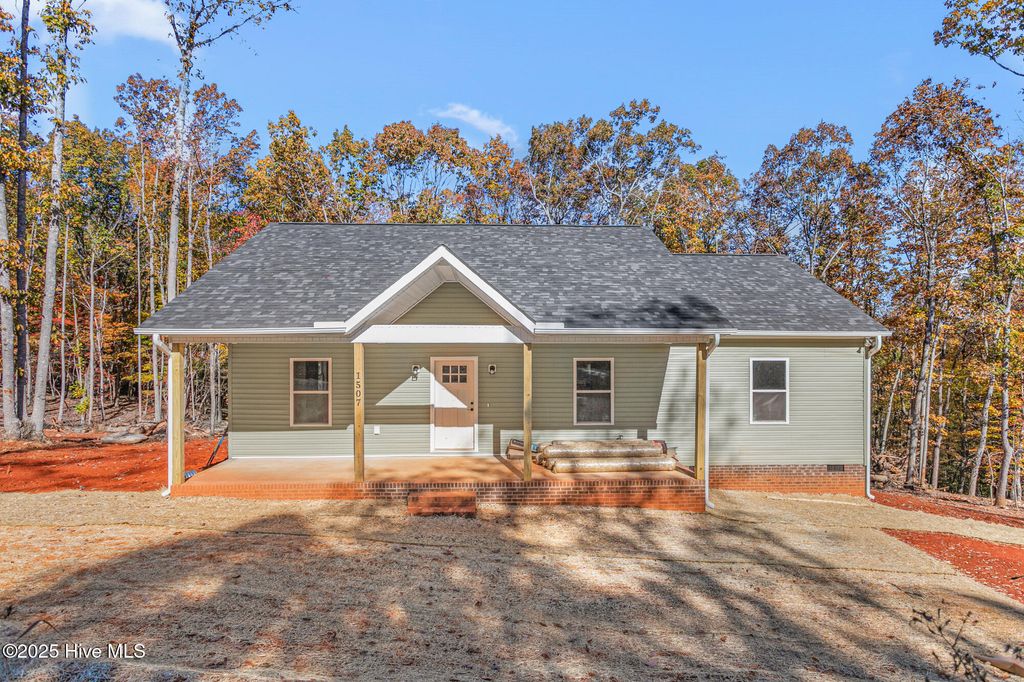 Photo of 1507 Alta Vista Lane, Graham, NC 27253 (MLS # 100539793)