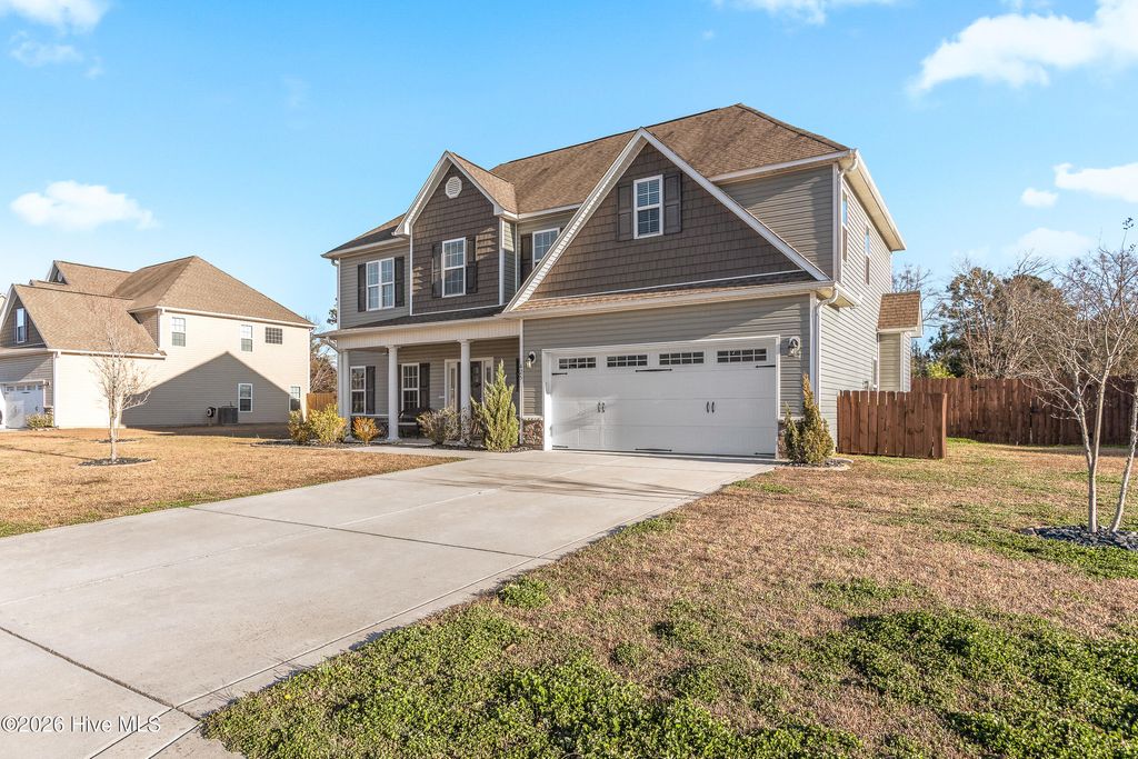 Photo of 425 Whistling Heron Way, Swansboro, NC 28584 (MLS # 100561419)