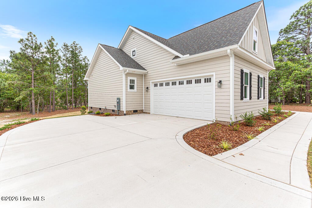 Photo of 131 Longleaf Drive, West End, NC 27376 (MLS # 100601166)