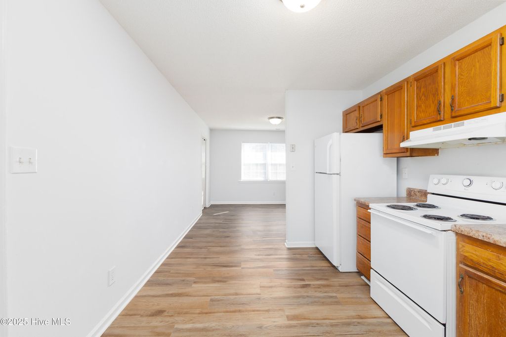 Photo of 2322 Indian Drive #B7, Jacksonville, NC 28546 (MLS # 100567118)