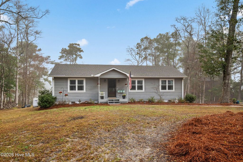 Photo of 3879 Beaver Circle SW, Shallotte, NC 28470 (MLS # 100559357)
