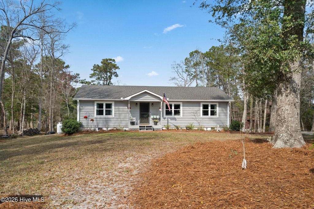 Photo of 3879 Beaver Circle SW, Shallotte, NC 28470 (MLS # 100559357)