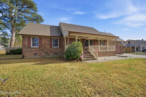 Homes For Sale - 1801 Vine Street<br/> Pasquotank County, Elizabeth City, NC 27909