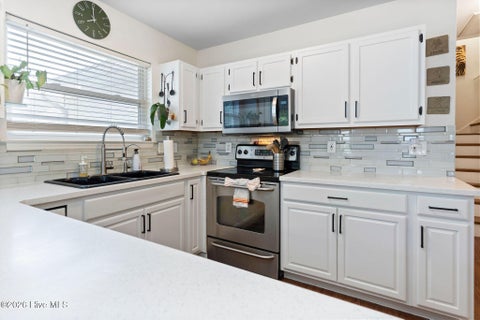Tiny photo for 3314 Belmont Circle, Wilmington, NC 28405 (MLS # 100580846)