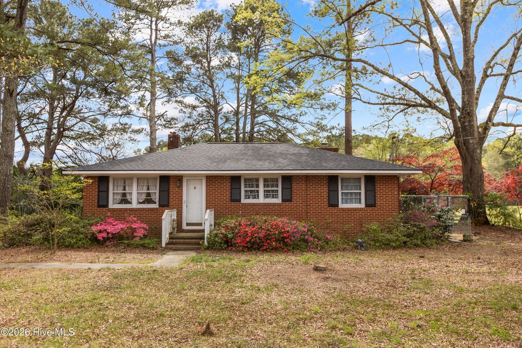 Photo of 2400 Wendell Boulevard, Wendell, NC 27591 (MLS # 100564846)