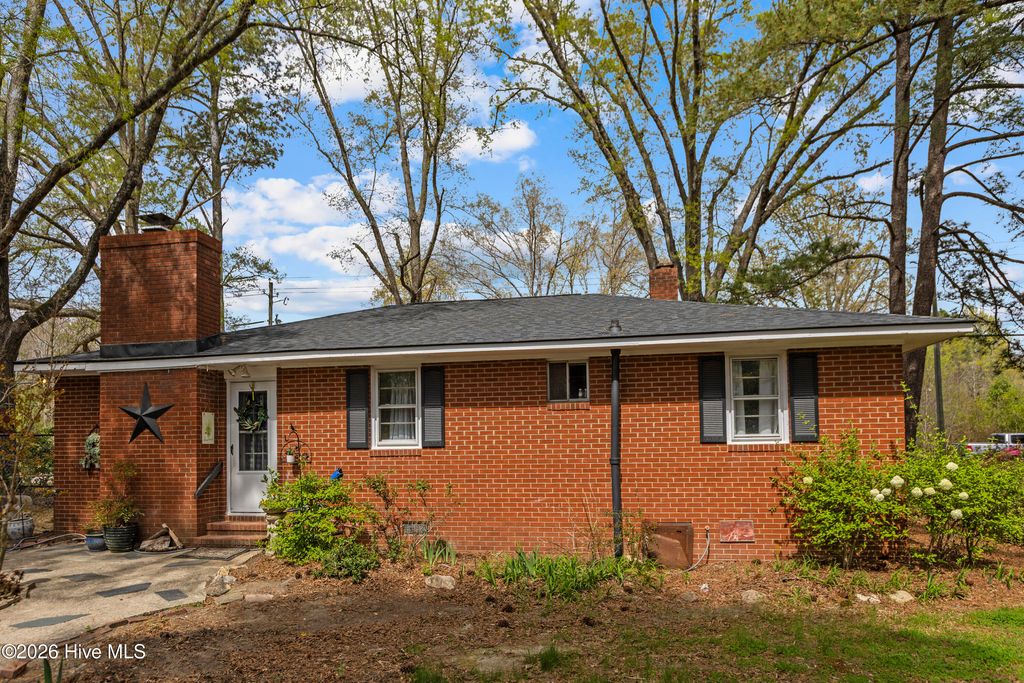 Photo of 2400 Wendell Boulevard, Wendell, NC 27591 (MLS # 100564846)