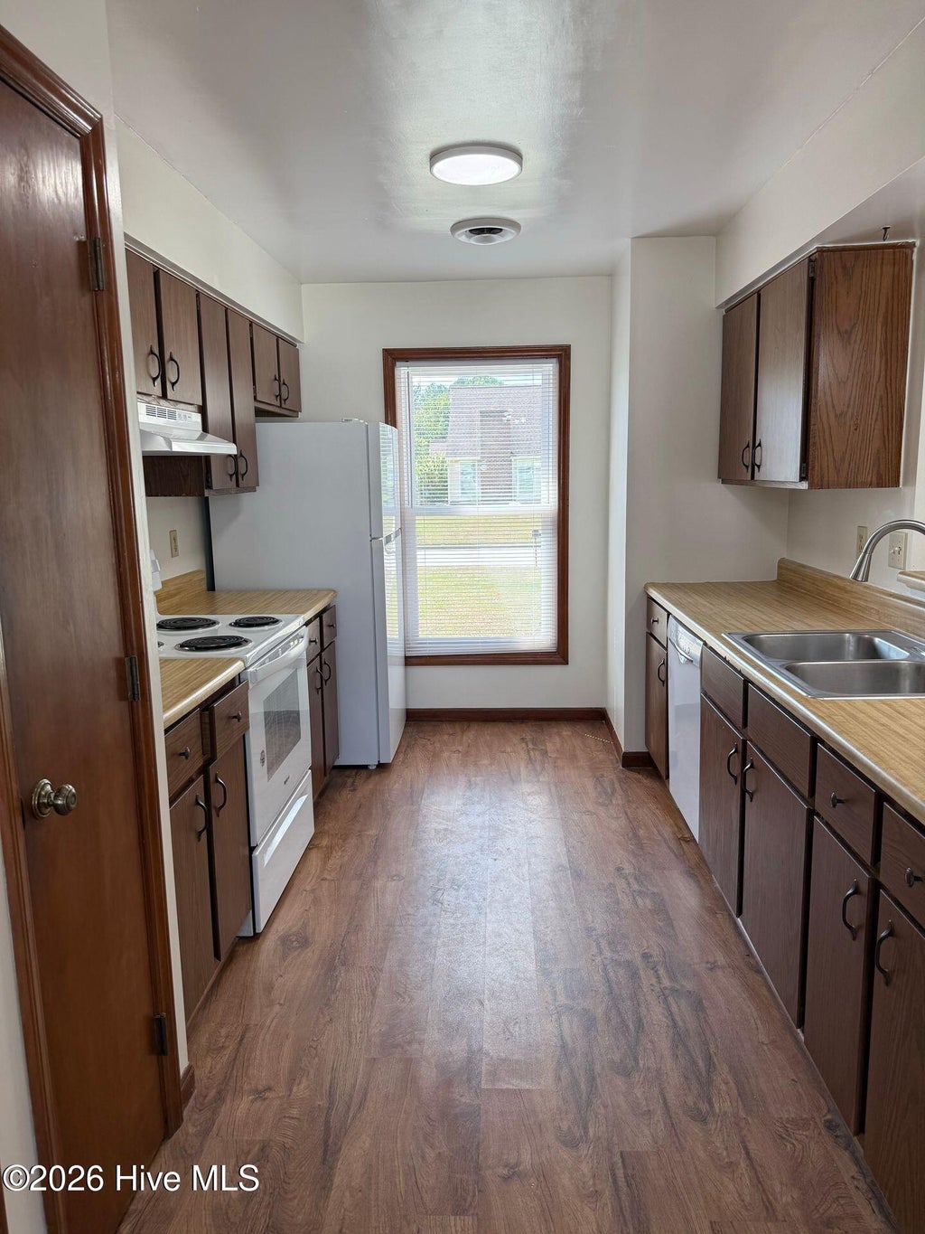 Photo of 200 Sugarwood Court, Jacksonville, NC 28540 (MLS # 100607912)