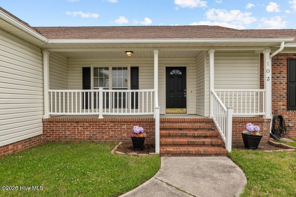 Photo of 103 Richmond Drive, Jacksonville, NC 28540 (MLS # 100567126)