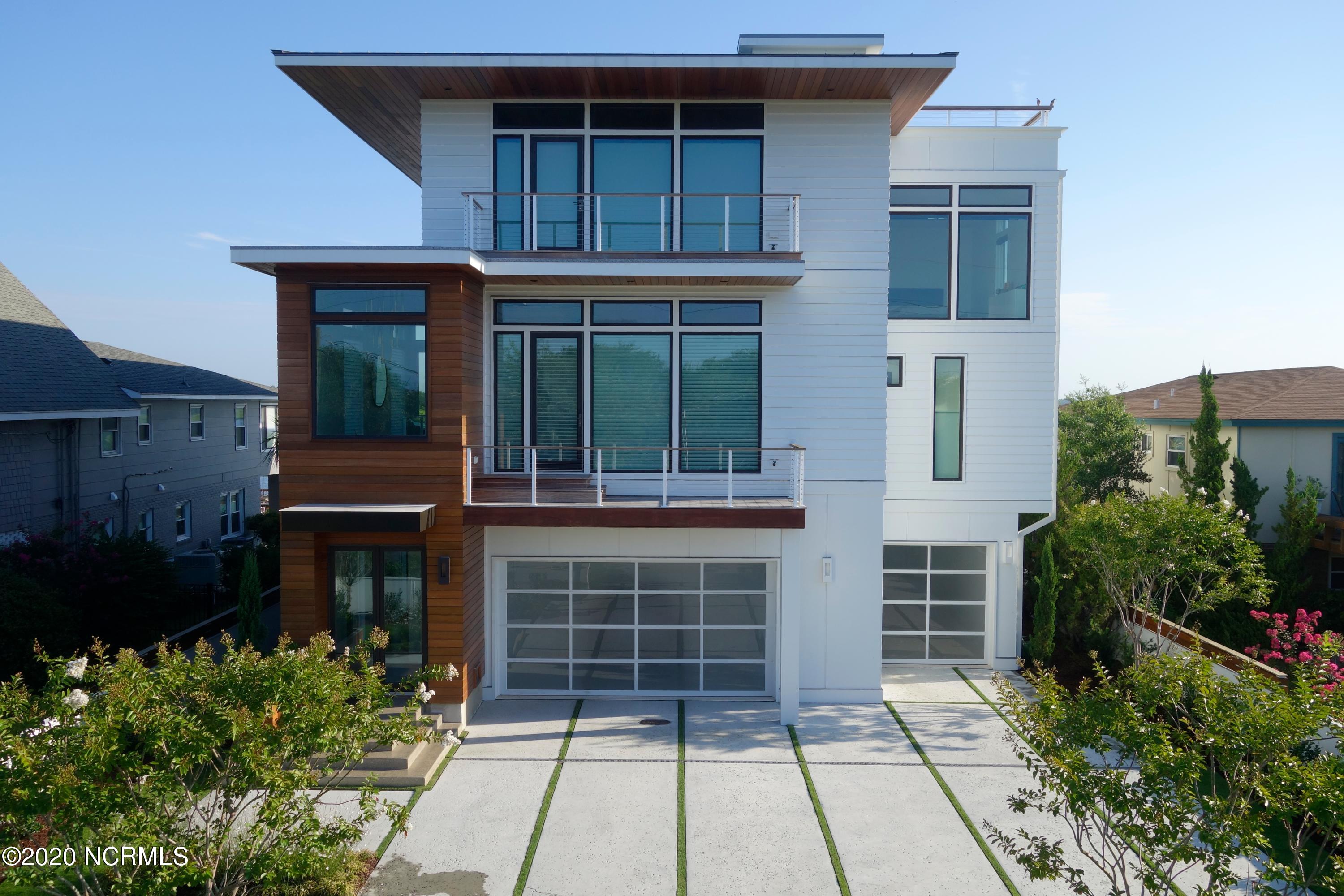 20 Pelican Drive
