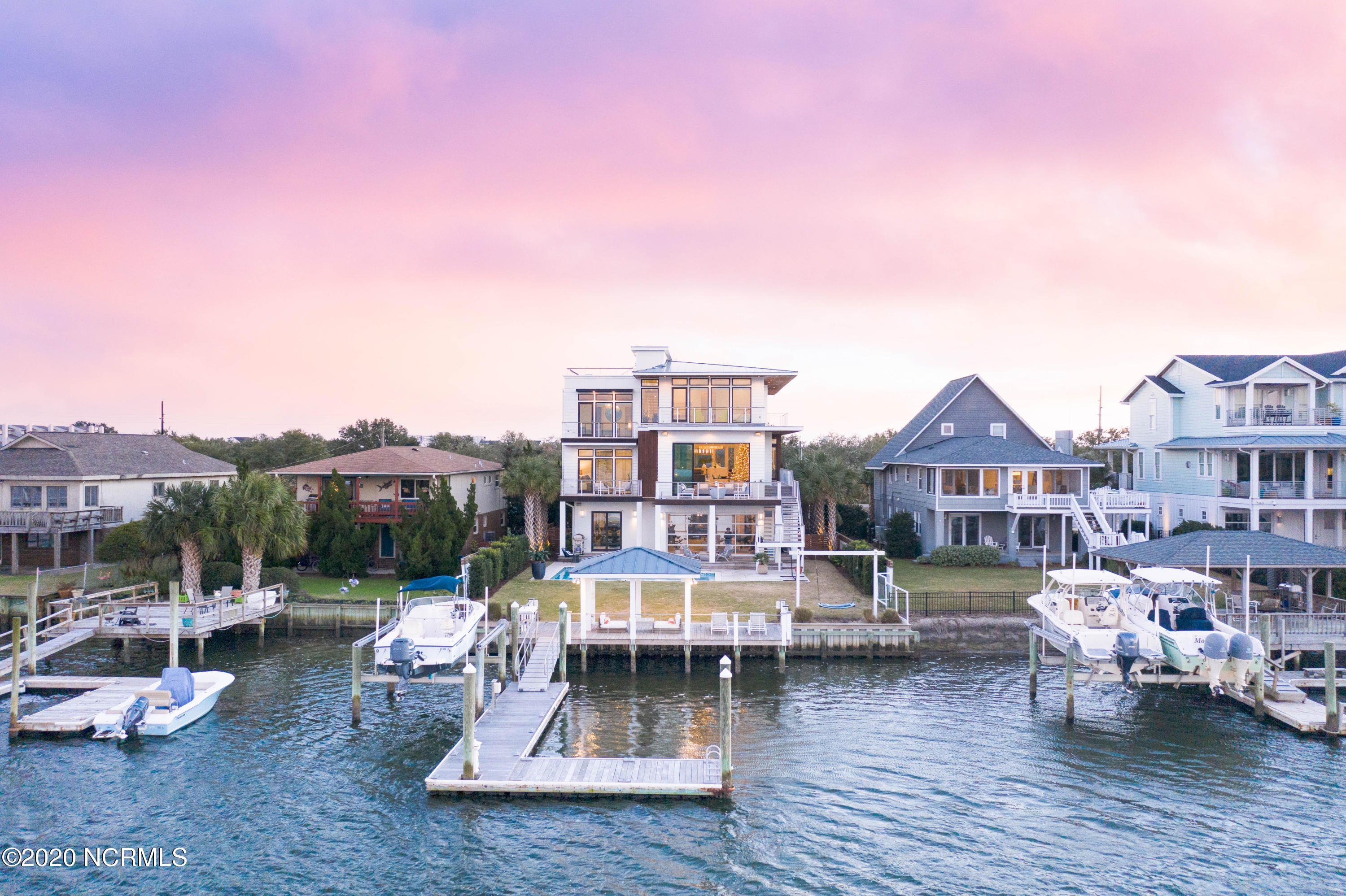 20 Pelican Drive