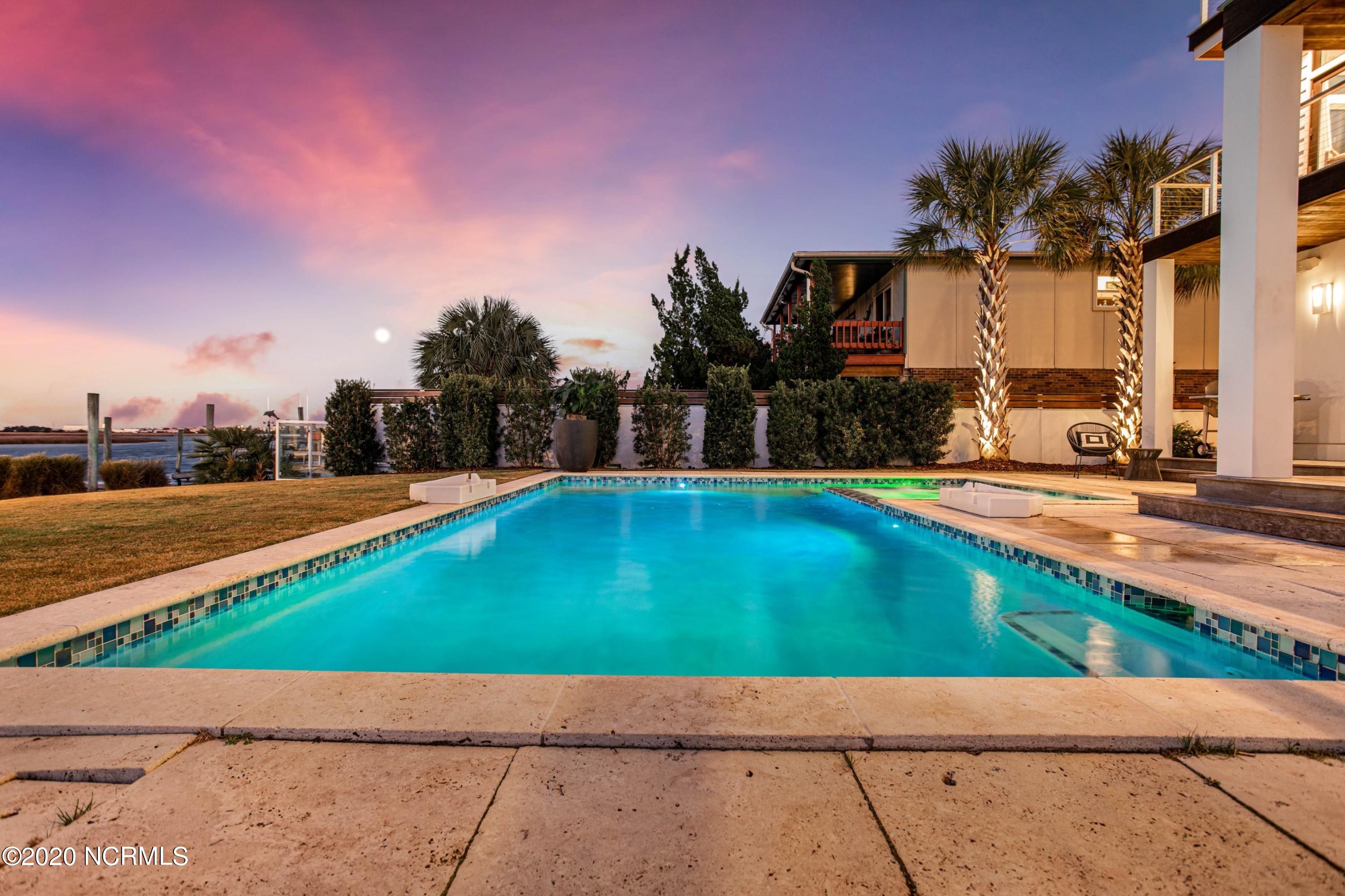 20 Pelican Drive