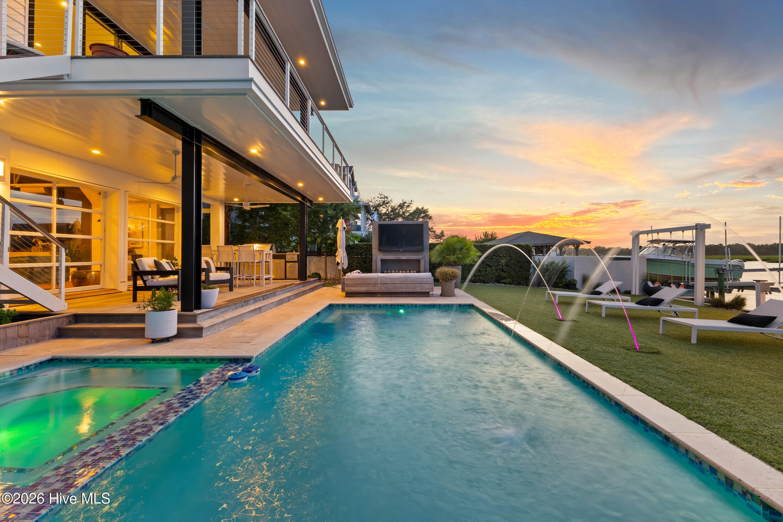 20 Pelican Drive