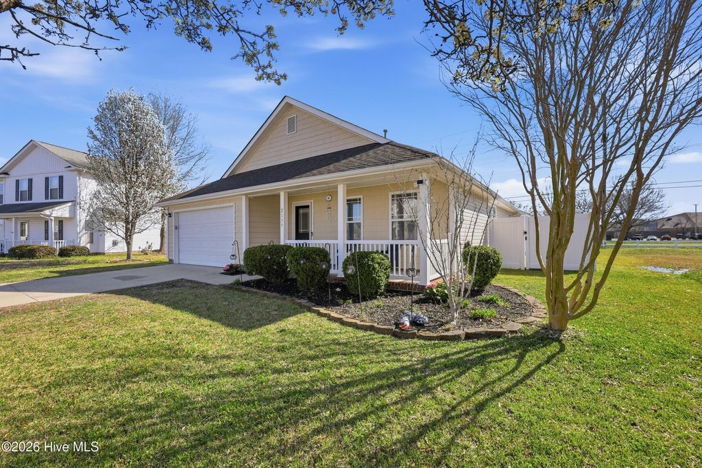 Photo of 2139 Eleuthera Way, Elizabeth City, NC 27909 (MLS # 100560562)