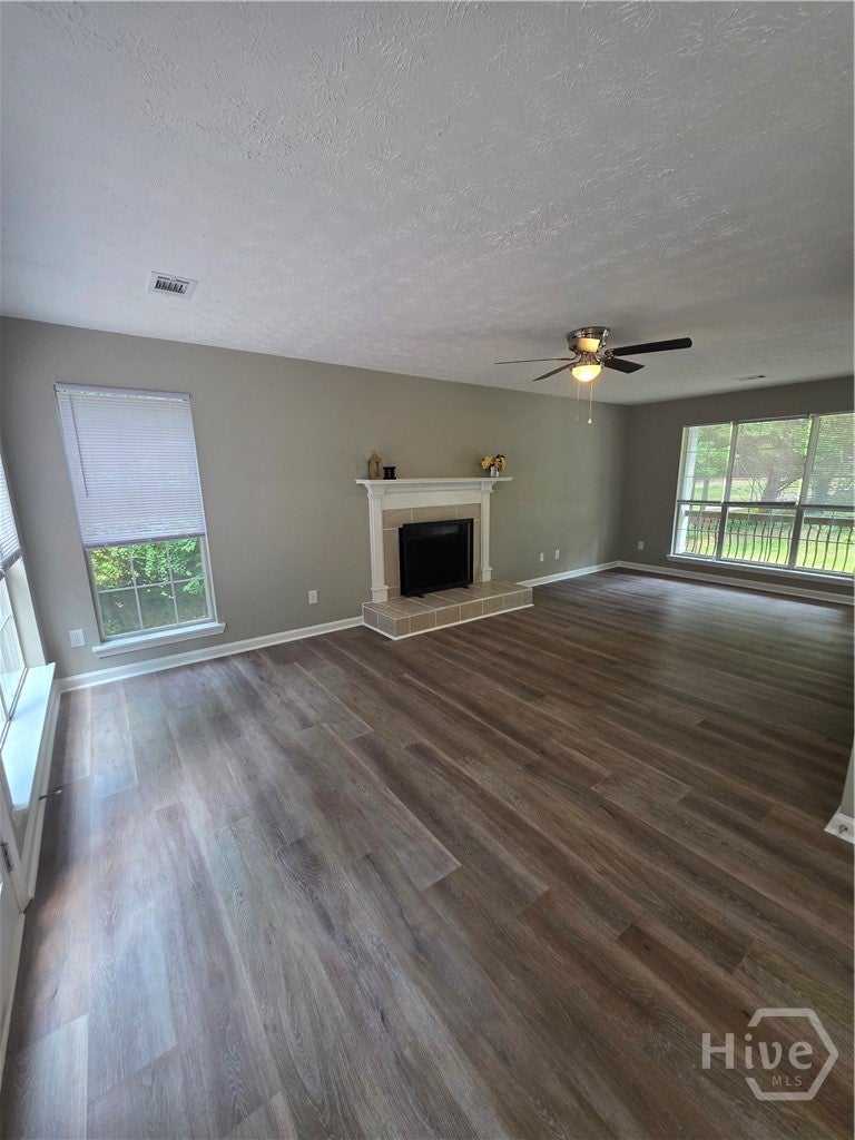 1360 Waterford Lane
