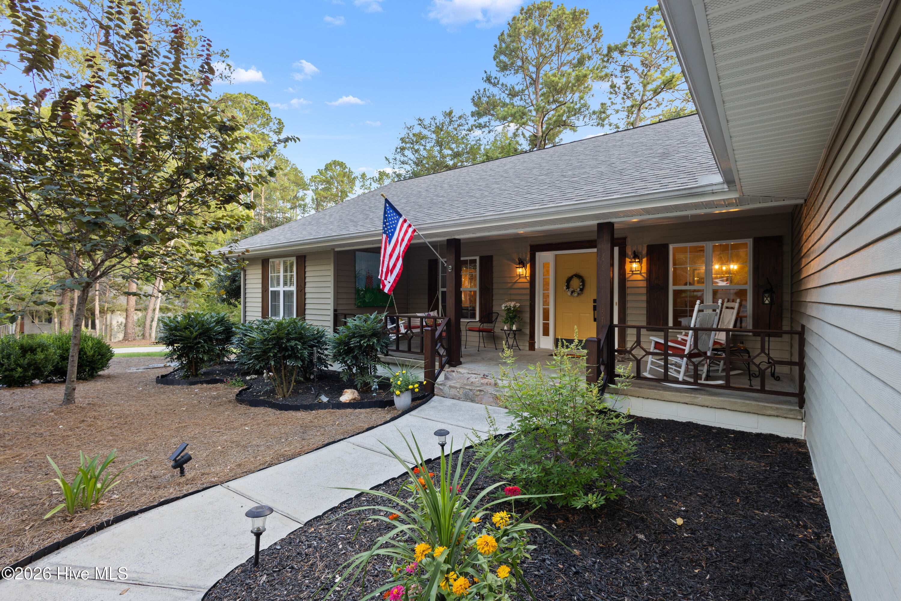305 Misty Cove