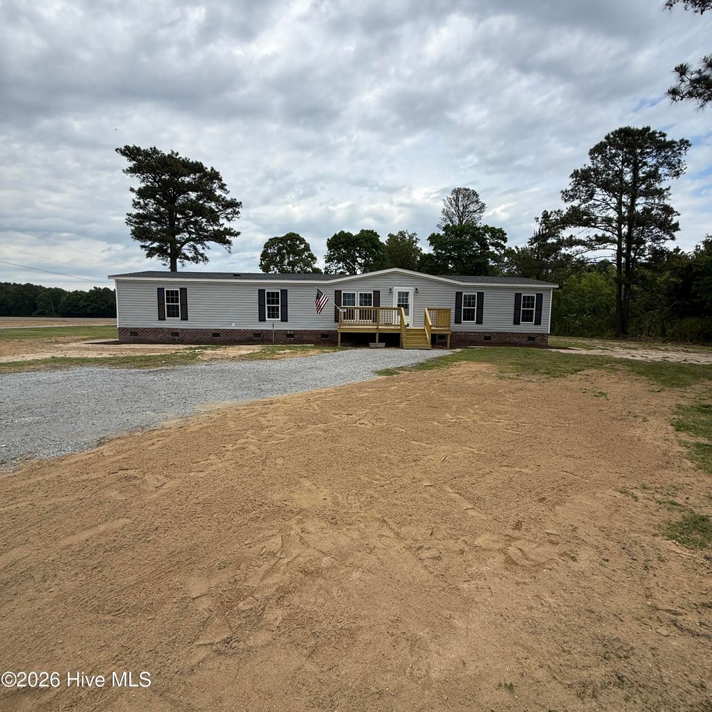 Photo of 300 Whitemon Lane, Edenton, NC 27932 (MLS # 100571806)
