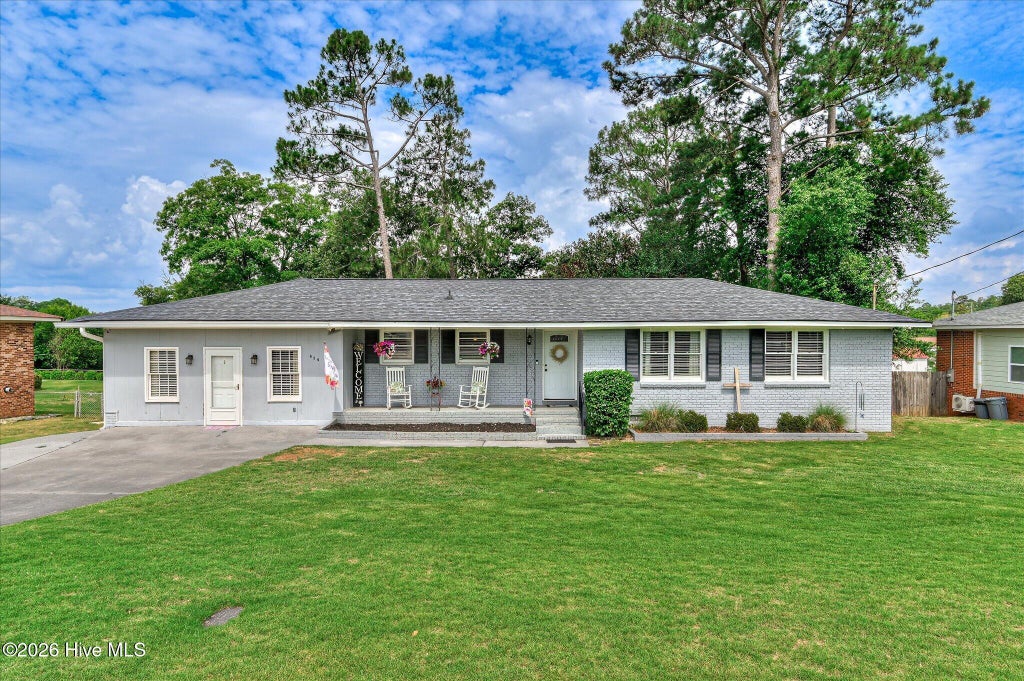 Photo of 634 Victoria Drive, North Augusta, SC 29841 (MLS # 100606349)