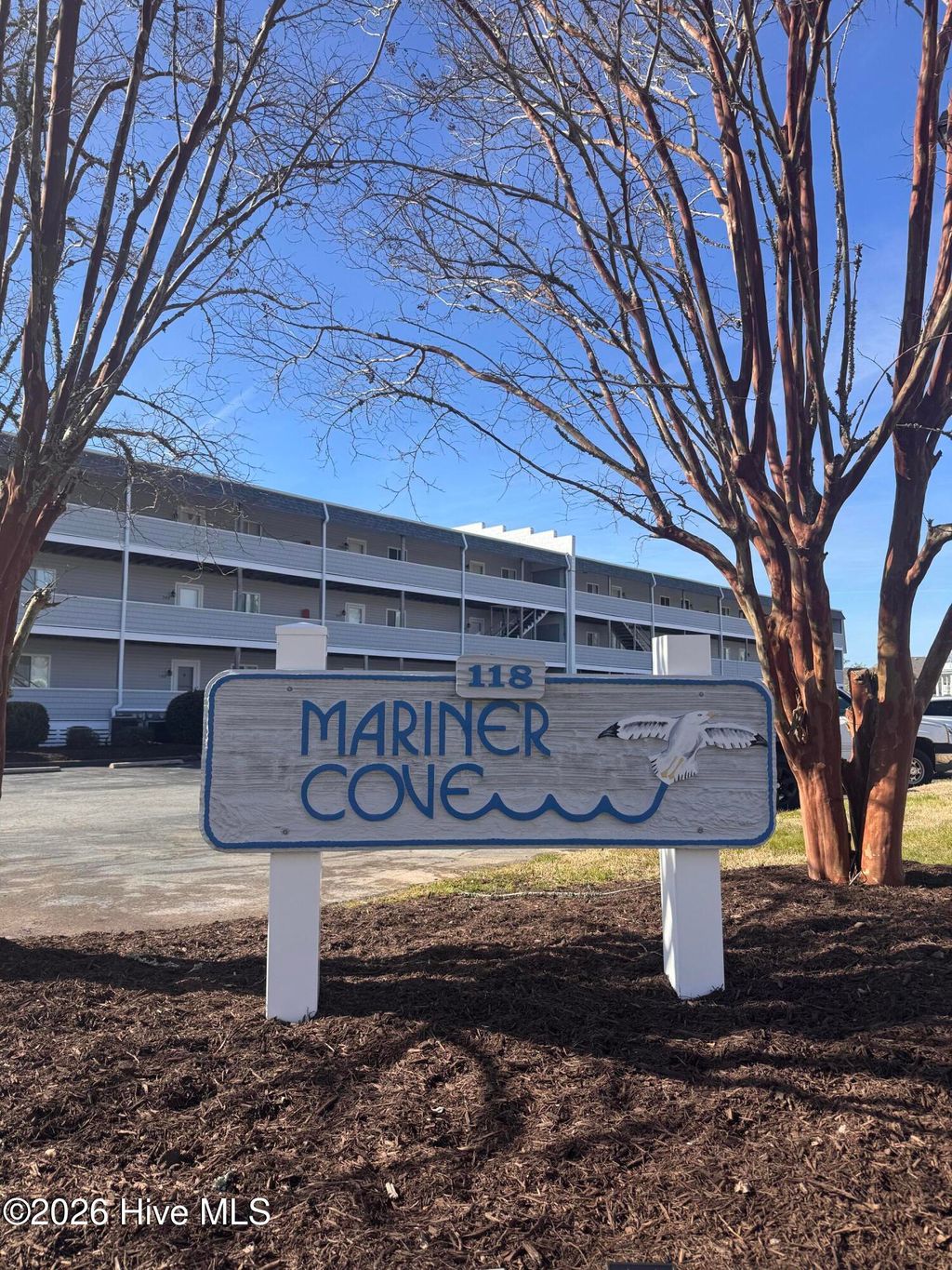 Photo of 118 Lake Avenue #303, Morehead City, NC 28557 (MLS # 100547523)