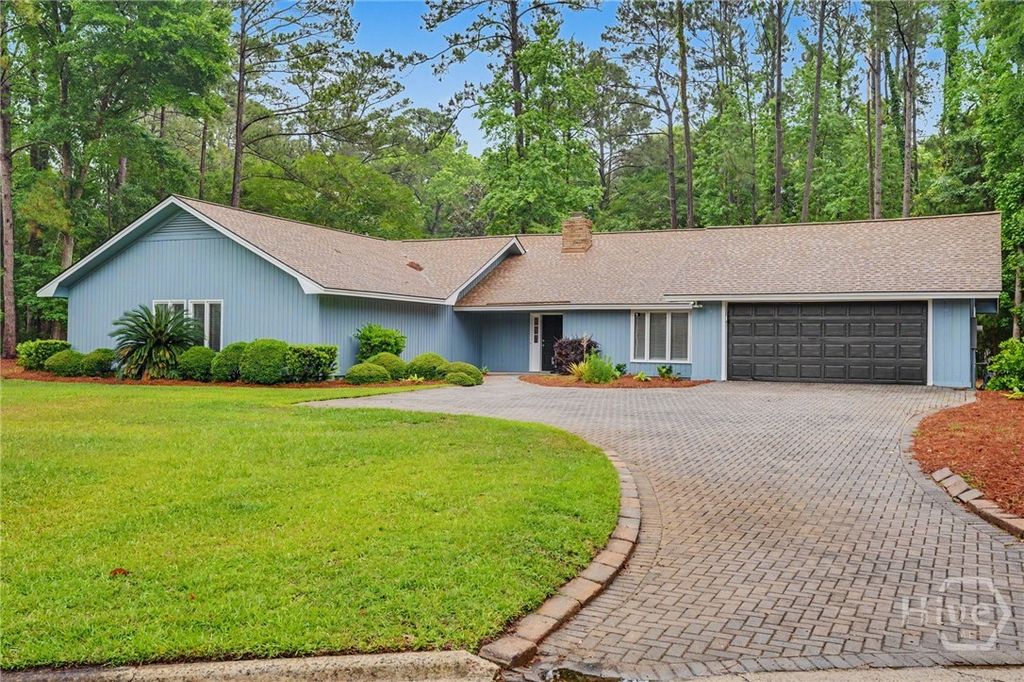 Photo of 14 Hemingway Drive, Savannah, GA 31411 (MLS # SA356694)