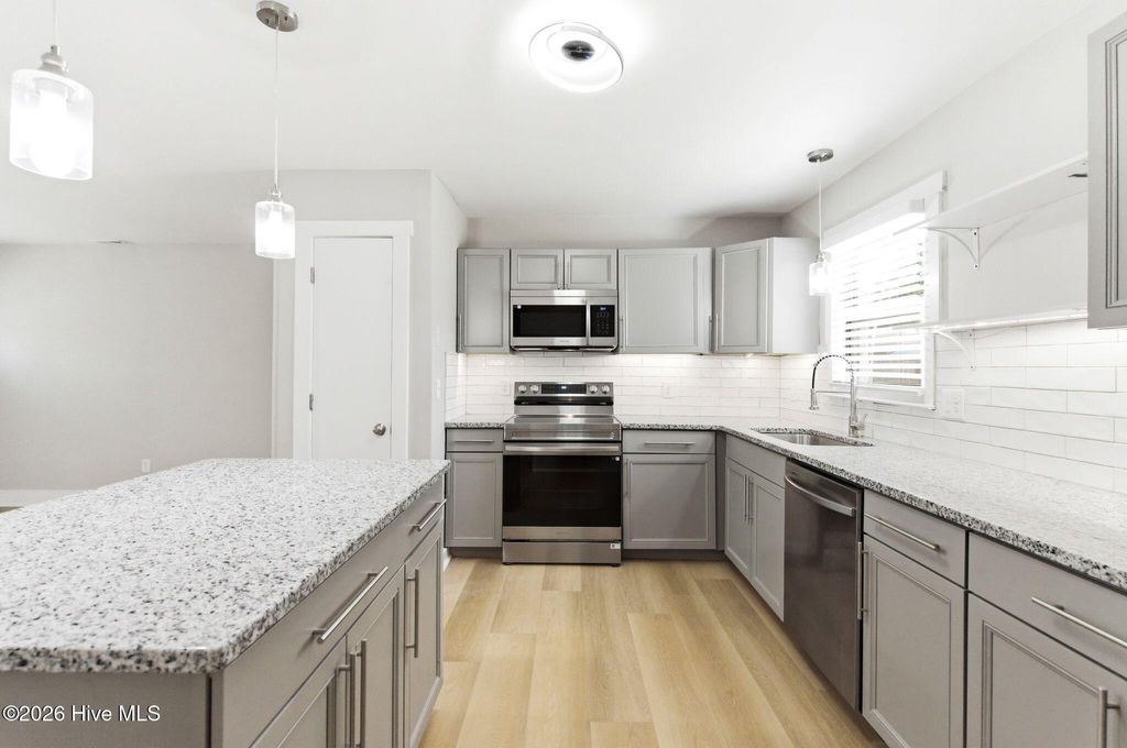 Photo of 5202 Fitzgerald Drive, Wilmington, NC 28405 (MLS # 100564209)