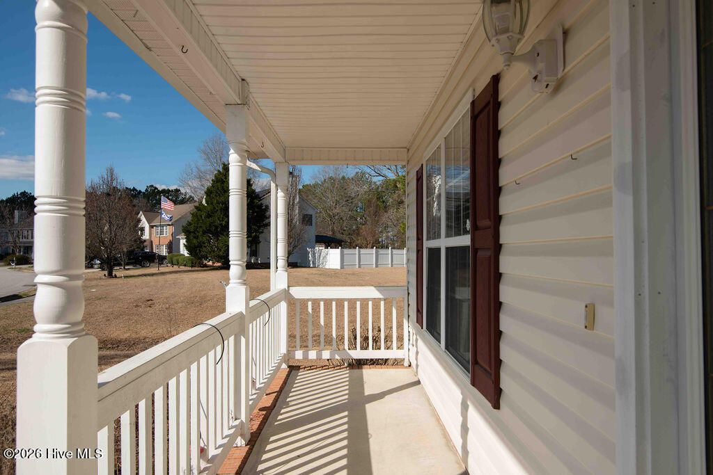 Photo of 302 Altavista Loop, Jacksonville, NC 28546 (MLS # 100557733)