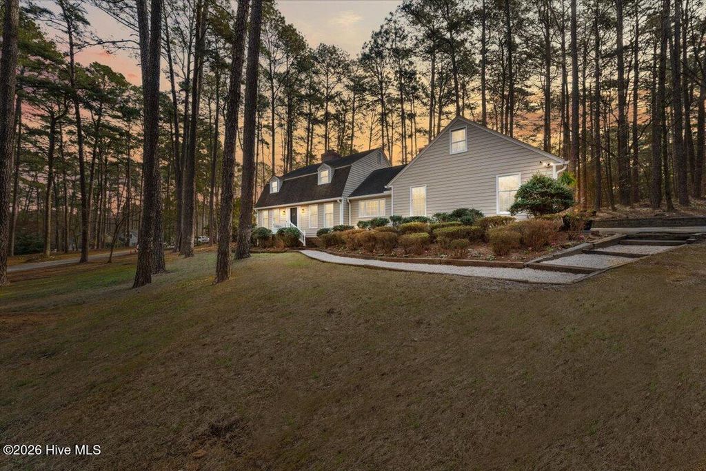 Photo of 145 Steelman Road, Southern Pines, NC 28387 (MLS # 100561468)