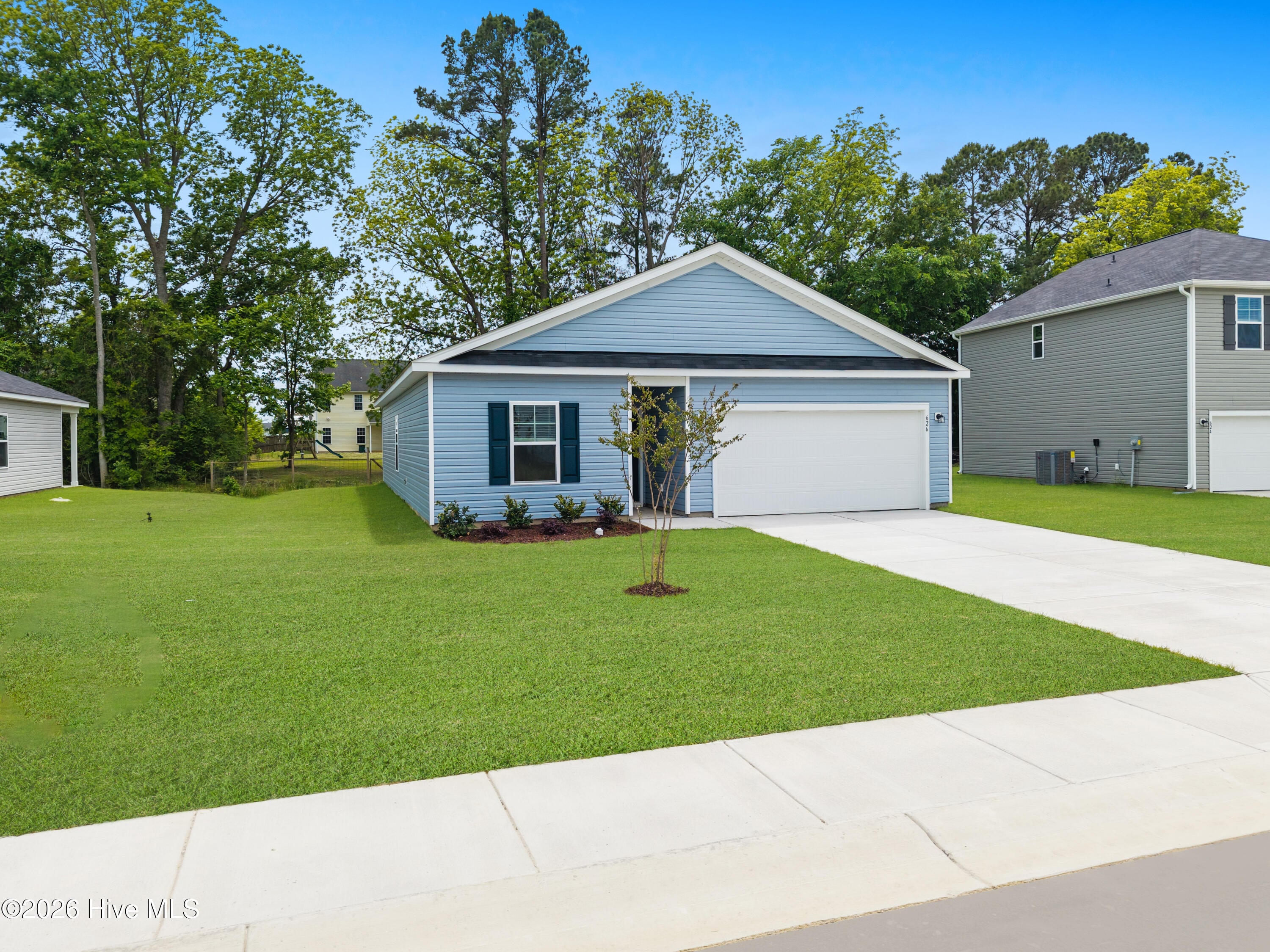 146 N Squires Lane