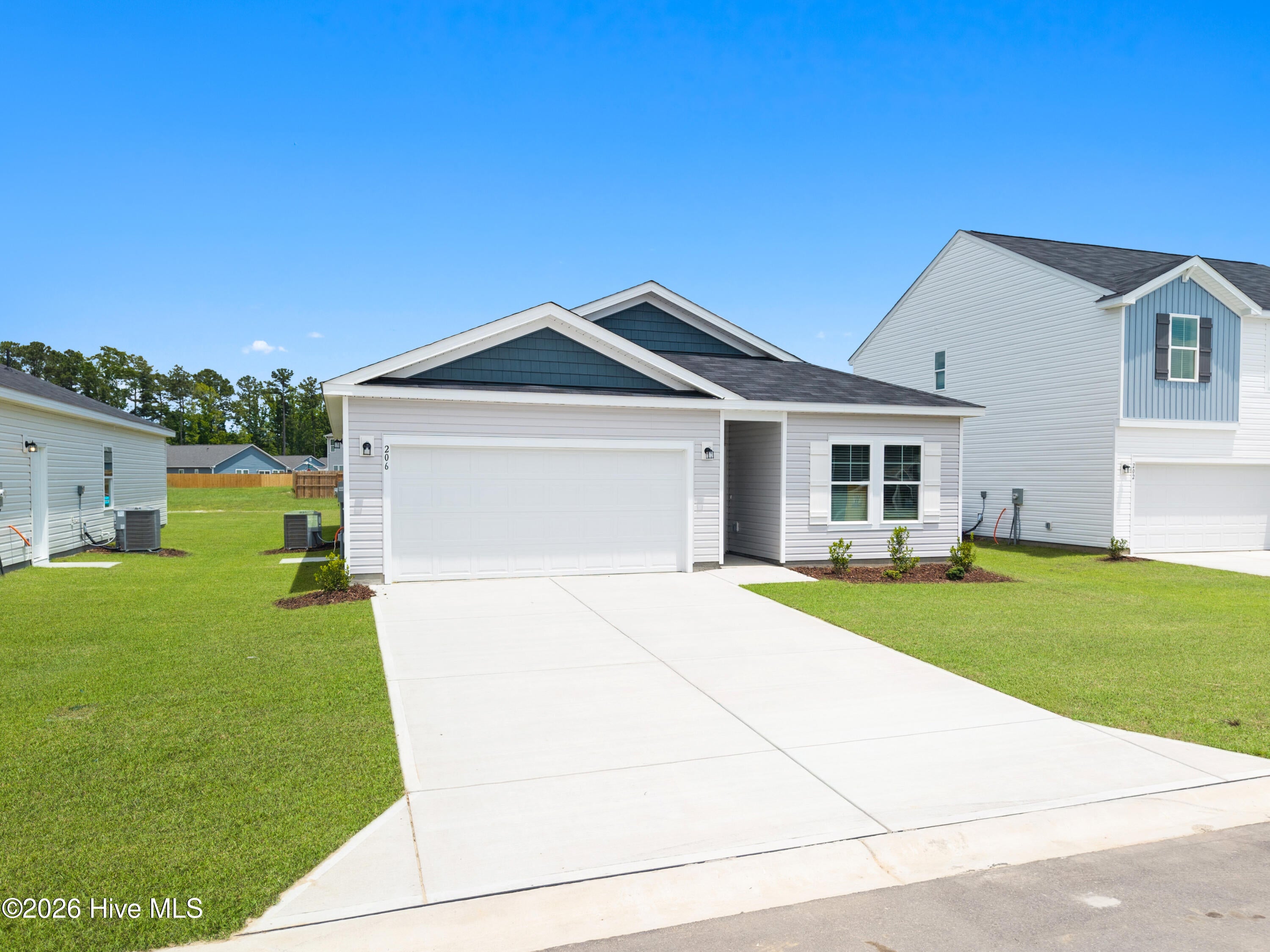 146 N Squires Lane