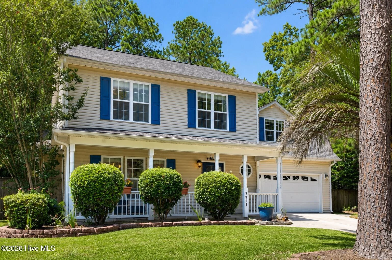 9818 N Olde Towne Wynd SE