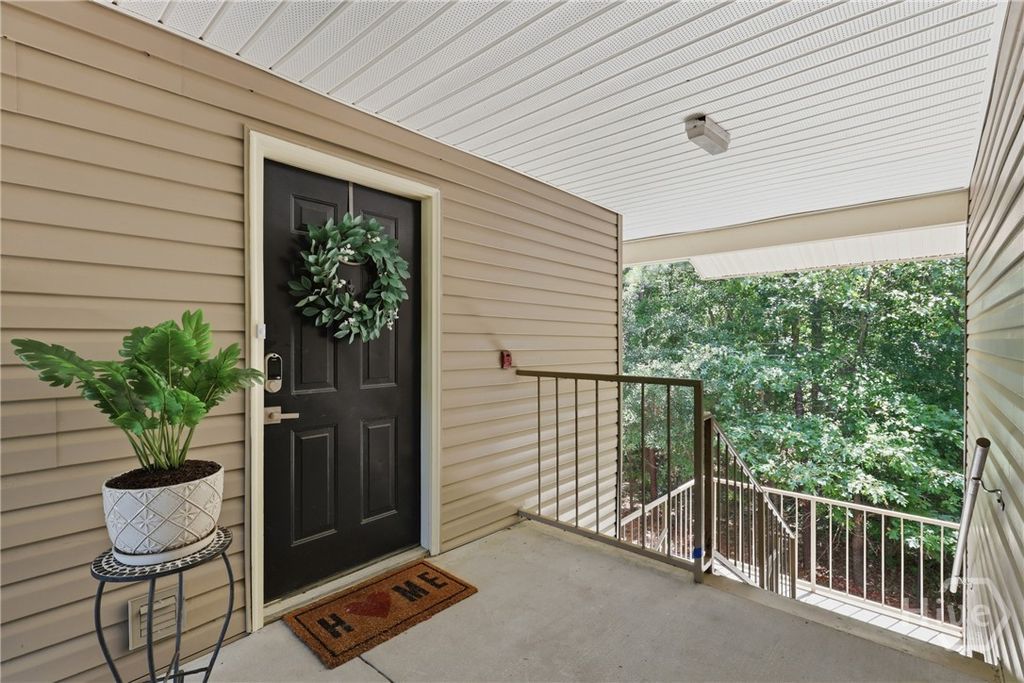 Photo of 12300 Apache Avenue #211, Savannah, GA 31419 (MLS # SA356405)