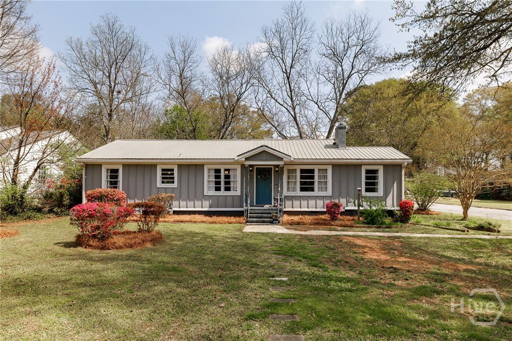 Photo of 406 Sunset Drive, Athens, GA 30606 (MLS # CL352252)