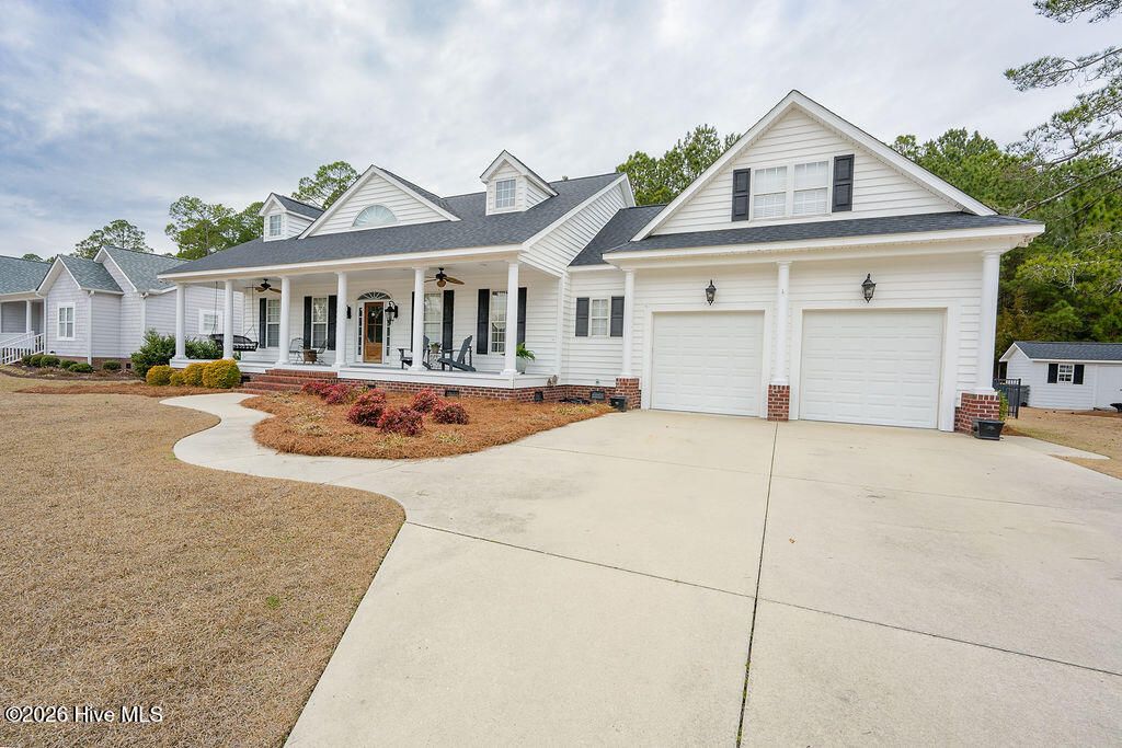 Photo of 87 Wrexham Place, Elizabethtown, NC 28337 (MLS # 100552089)