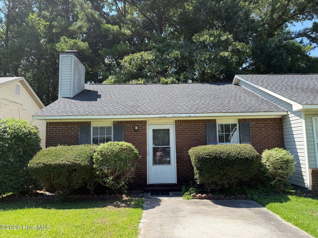 Photo of 133 Brenda Drive, Jacksonville, NC 28546 (MLS # 100597805)