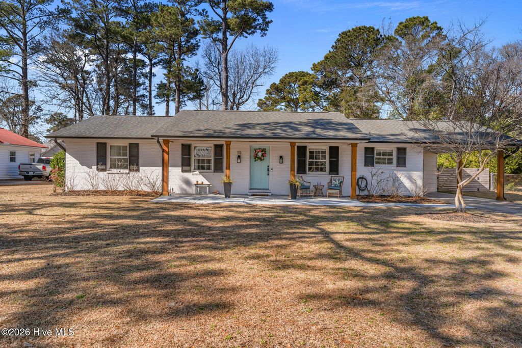 Photo of 113 Wellington Drive, Wilmington, NC 28411 (MLS # 100552311)