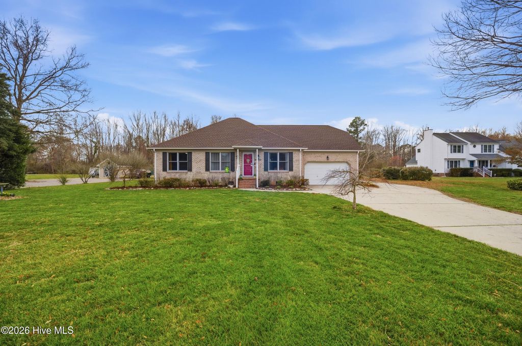 Photo of 111 Jae Court, Moyock, NC 27958 (MLS # 100558679)