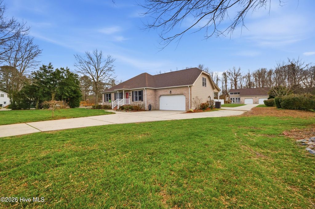 Photo of 111 Jae Court, Moyock, NC 27958 (MLS # 100558679)