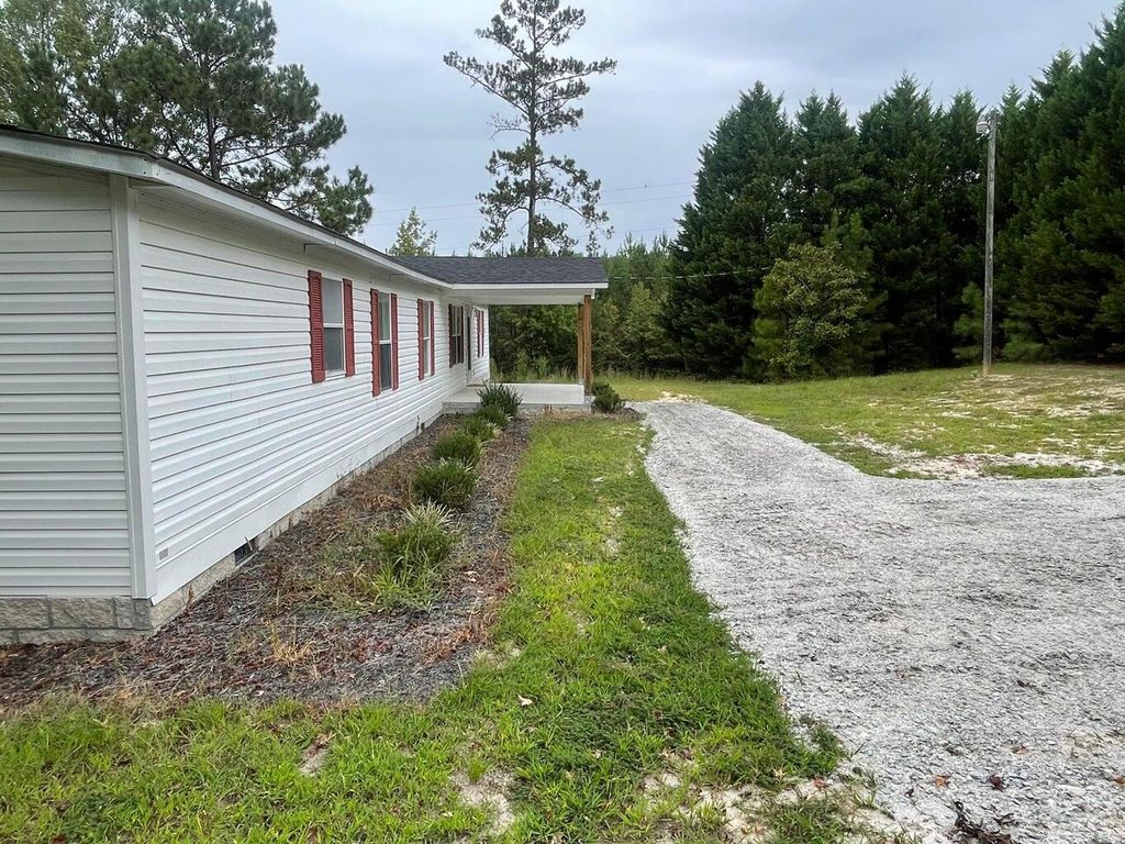 Photo of 811 Frances Drive, Thomson, GA 30824 (MLS # 551546)