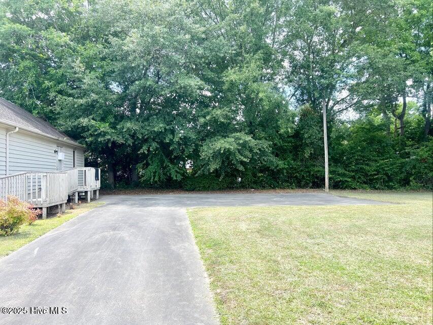 140 N Englewood Drive