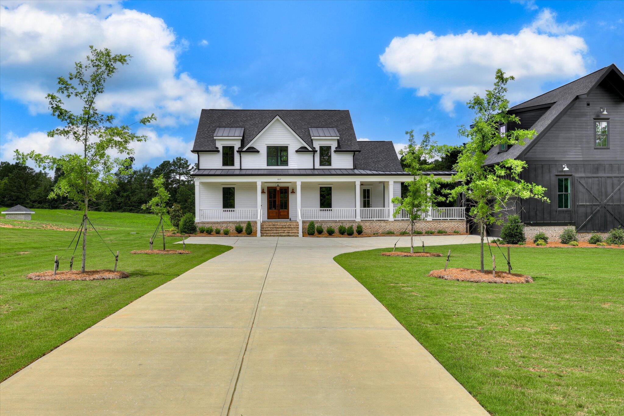 1807 Smith Crawford Road