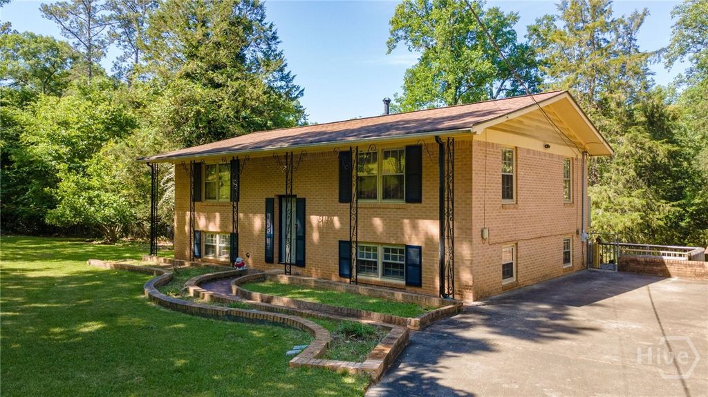 Photo of 565 Rivermont Road, Athens, GA 30606 (MLS # CL355634)