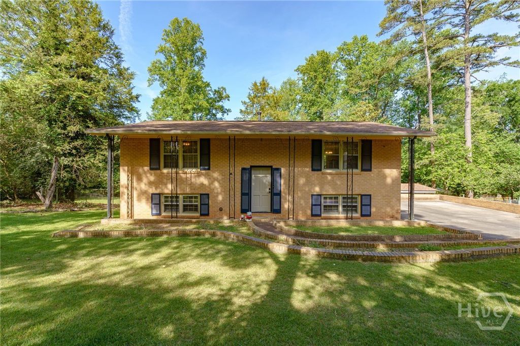 Photo of 565 Rivermont Road, Athens, GA 30606 (MLS # CL355634)