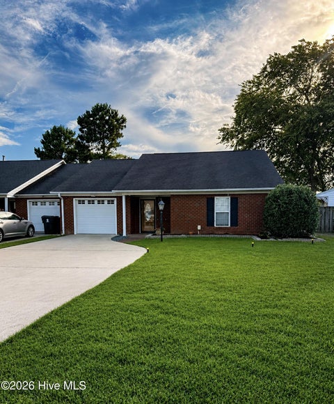 Townhouse For Sale - 105 Emily Drive #B<br/> Pitt County, Winterville, NC 28590