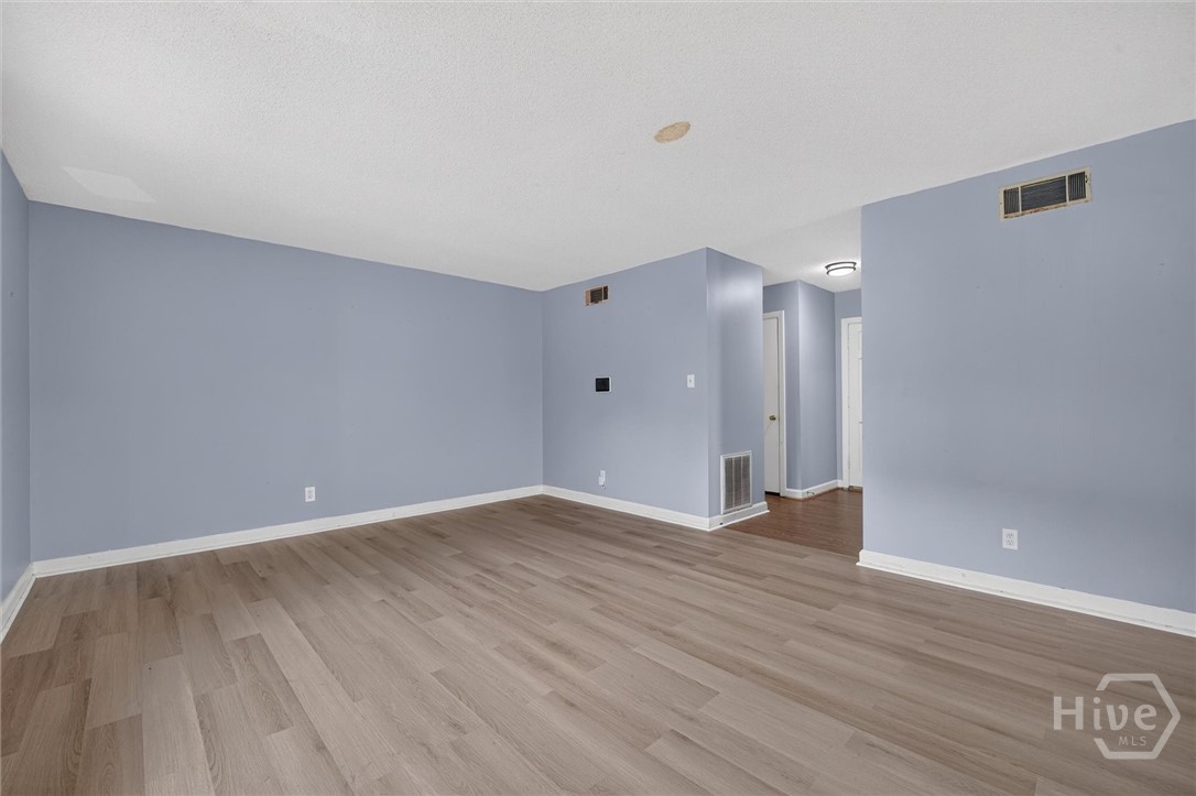 2211 Walz Drive