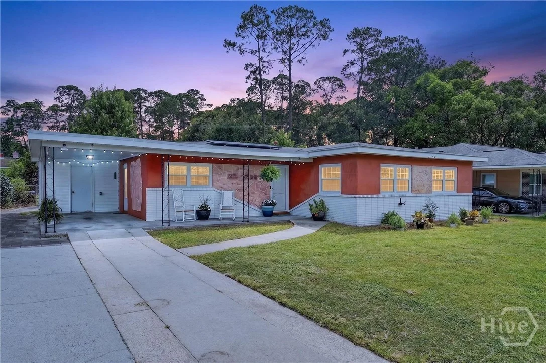 2211 Walz Drive