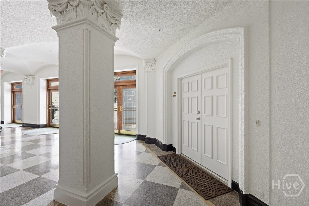 700 Wilmington Island Road 102