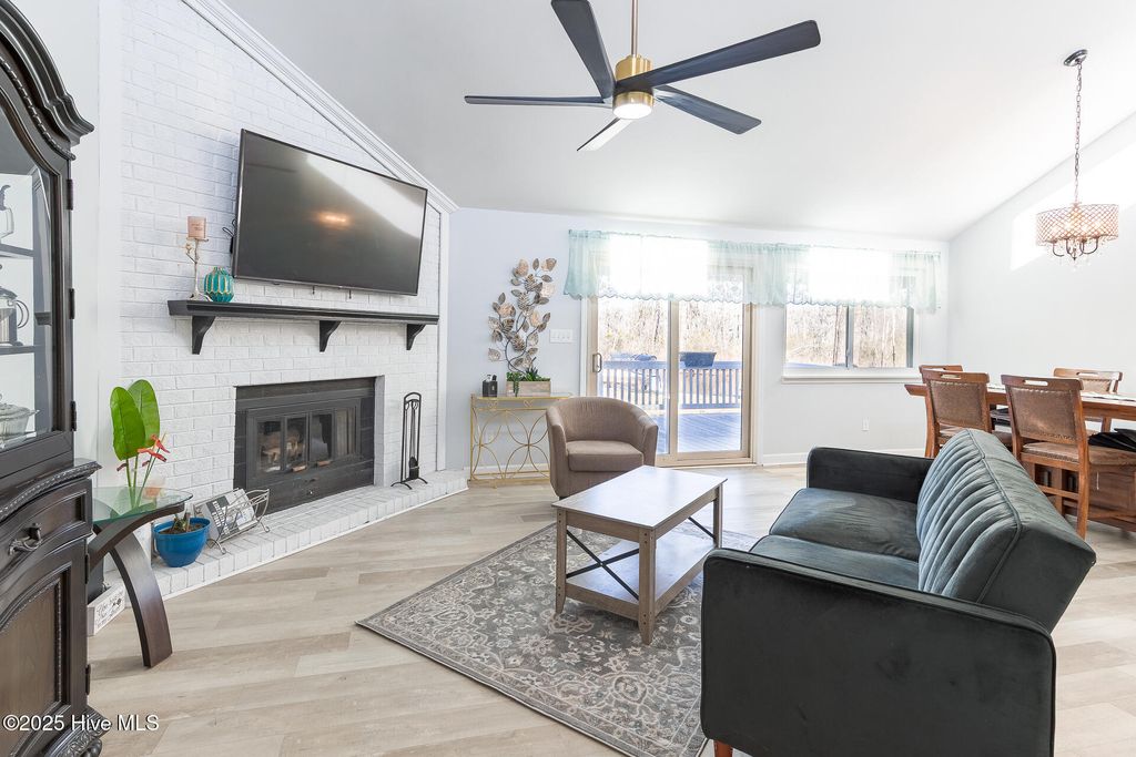 Photo of 107 Knotline Road, New Bern, NC 28562 (MLS # 100543474)